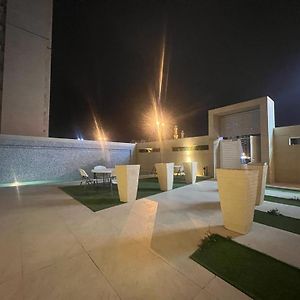 White Luxury Suite Hotel Kuwait City Exterior photo